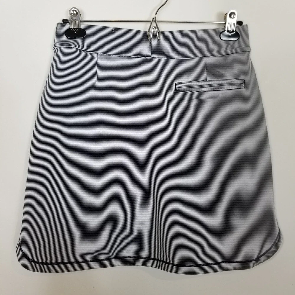PETER MILLAR UPF 50 Golf Skort Women Size‎ S Blue Pinstripe Athletic Mini Skirt
